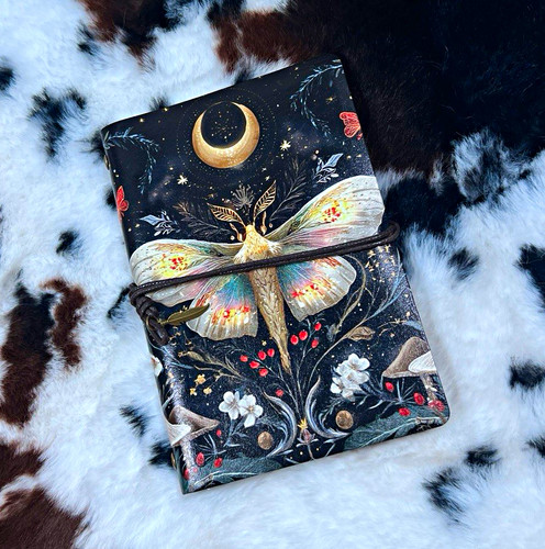 Moth moon ring binder - &,